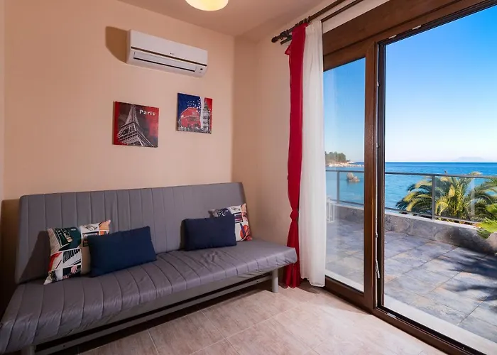 Golden Breeze Apartamento *