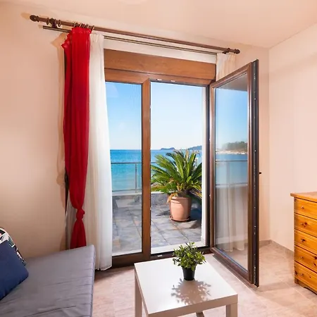 Apartment Golden Breeze