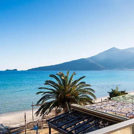 Golden Breeze * Χρυσή Αμμουδιά